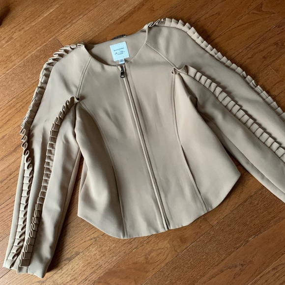 Olivia Palermo X BR Stunning Ruffle Jacket XS - Picture 4 of 12